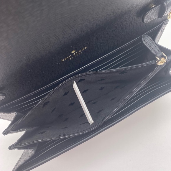 Kate Spade Darcy Chain Wallet Crossbody
Clutch Bag - Picture 6 of 10